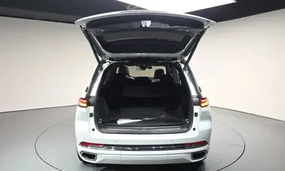 Jeep Cherokee 2023, 29500 км, за 40000000 KRW - фото 32