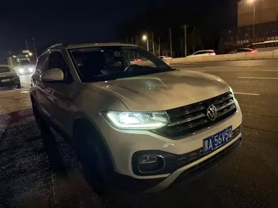 Volkswagen Tacqua 2021, 30000 км, за 99800 CNY