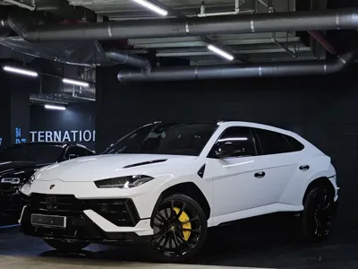 Lamborghini Urus 2023, 9300 км, за 335000000 KRW
