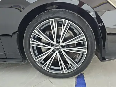 Audi A6L 2023, 48000 км, за 255799 CNY - фото 6