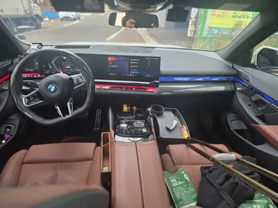 BMW 5-Series 2025, 30000 км, за 78490000 KRW - фото 8