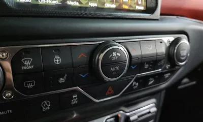Jeep Wrangler 2018, 83198 км, за 36900000 KRW - фото 29