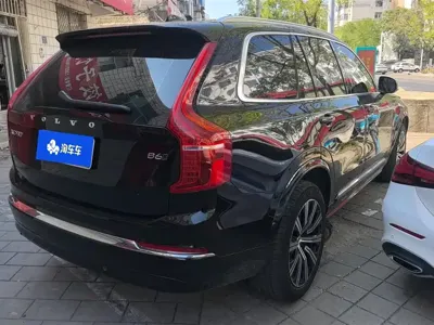 Volvo XC90 2025, 35000 км, за 306000 CNY