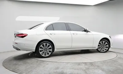 Mercedes-Benz E-Class 2023, 32816 км, за 44000000 KRW