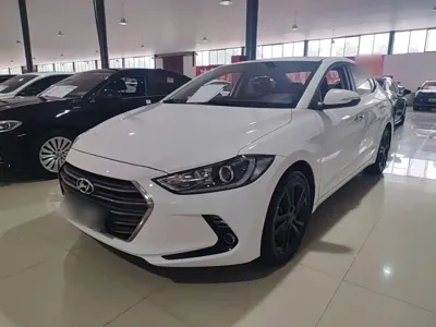 Hyundai Elantra 2019, 50199 км, за 46300 CNY - фото 2