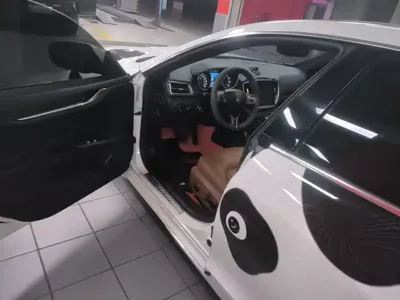 Maserati Ghibli 2019, 65000 км, за 208000 CNY