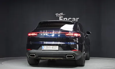 Porsche Cayenne 2022, 99467 км, за 68800000 KRW