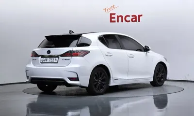 Lexus CT200h 2014, 153086 км, за 11900000 KRW