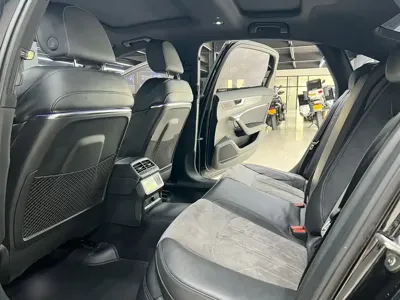 Audi A6L 2022, 96000 км, за 205000 CNY - фото 6