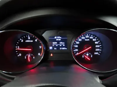 Kia Canival 2019, 211232 км, за 8500000 KRW - фото 10