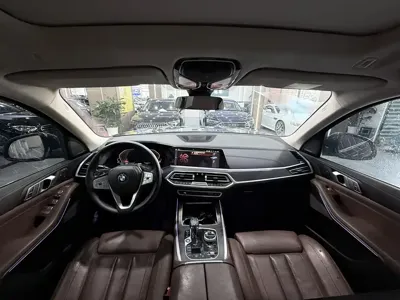 BMW X7 2020, 50000 км, за 379200 CNY - фото 4