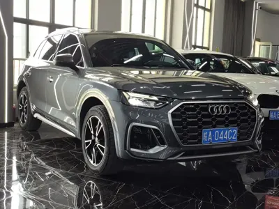 Audi Q5L 2022, 62000 км, за 154800 CNY - фото 3