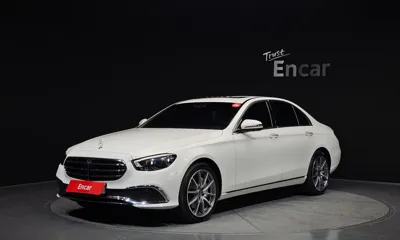 Mercedes-Benz E-Class · 2022 год