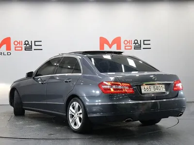 Mercedes-Benz E-Class 2010, 105740 км, за 5900000 KRW - фото 4