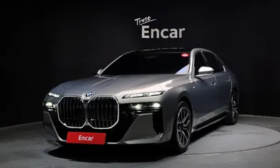 BMW 7-Series · 2025 год