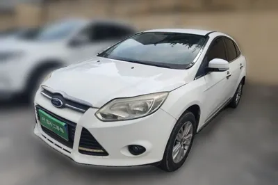Ford Focus · 2012 год