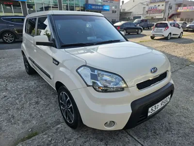 Kia Soul 2010, 168941 км, за 3200000 KRW