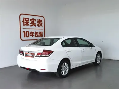 Honda Civic 2015, 74700 км, за 27300 CNY