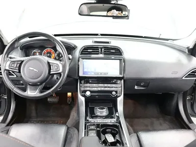 Jaguar XE 2018, 128110 км, за 7690000 KRW - фото 16