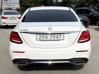 Mercedes-Benz E-Class 2019, 165181 км, за 19500000 KRW - фото 4