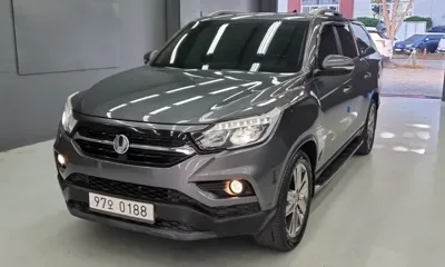 KG_Mobility_Ssangyong Rexton · 2018 год