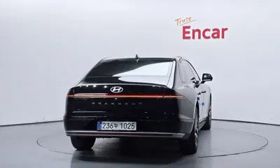 Hyundai Grandeur 2025, 17349 км, за 31800000 KRW