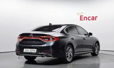 Hyundai Grandeur 2018, 252162 км, за 9800000 KRW