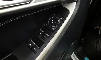 Ford Explorer 2020, 77235 км, за 23900000 KRW - фото 39