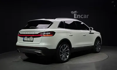 Lincoln Nautilus 2022, 29267 км, за 33900000 KRW