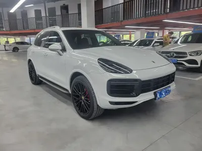 Porsche Cayenne 2014, 130000 км, за 137000 CNY