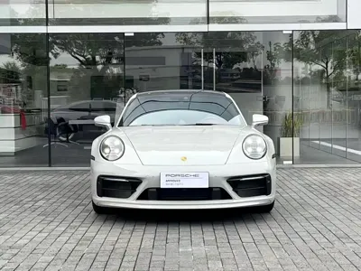 Porsche 911 · 2023 год