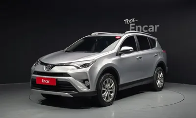 Toyota RAV4 · 2017 год