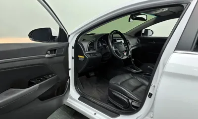 Hyundai Avante 2017, 111632 км, за 10400000 KRW - фото 10