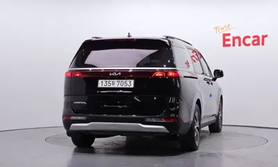 Kia Canival 2023, 68371 км, за 25900000 KRW