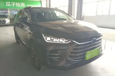 BYD Tang New Energy 2018, 91800 км, за 74138.65 CNY