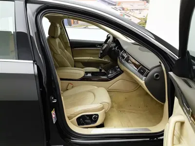 Audi A8 2012, 173000 км, за 66800 CNY - фото 23