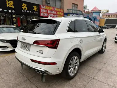 Audi Q5L 2021, 80000 км, за 169800 CNY - фото 8