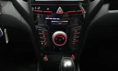 KG_Mobility_Ssangyong TIBOLI 2018, 180631 км, за 5400000 KRW - фото 16