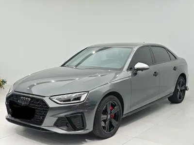 Audi A4L · 2021 год