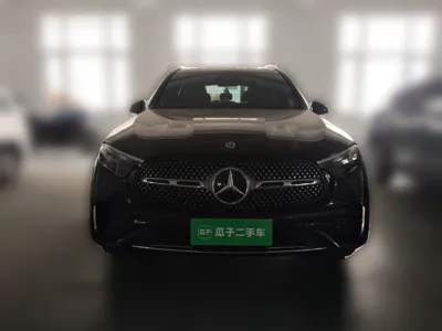 Mercedes-Benz GLC 2024, 28600 км, за 335784.46 CNY