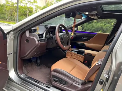 Lexus ES 2019, 100000 км, за 186000 CNY - фото 6