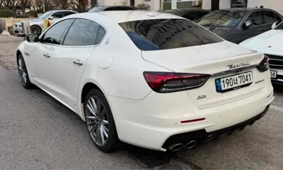 Maserati Quattroporte 2021, 31000 км, за 109970000 KRW