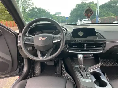 Cadillac CT4 2021, 92000 км, за 77800 CNY - фото 7