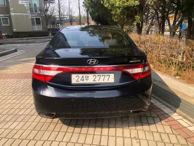 Hyundai Grandeur 2011, 159000 км, за 3290000 KRW