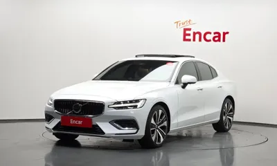 Volvo S60 · 2025 год