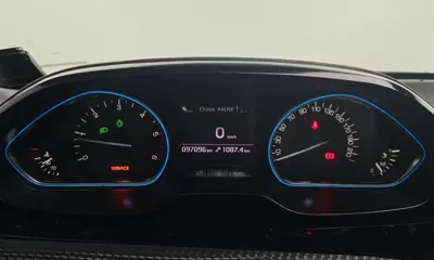 Peugeot 2008 2016, 97096 км, за 5790000 KRW - фото 8