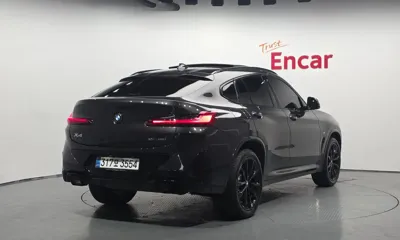 BMW X4 2025, 10471 км, за 79800000 KRW