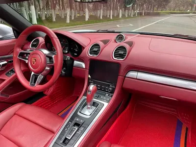 Porsche 718 2019, 50000 км, за 220000 CNY - фото 12