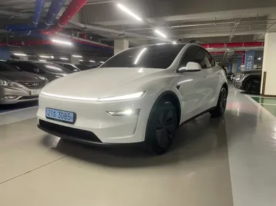 Tesla Model Y · 2026 год