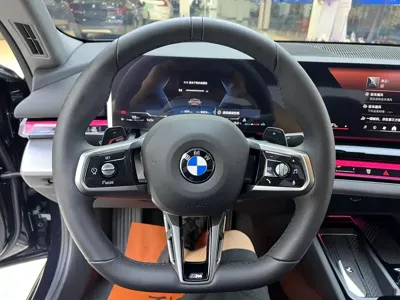 BMW 5 Series 2026, 9000 км, за 278000 CNY - фото 15